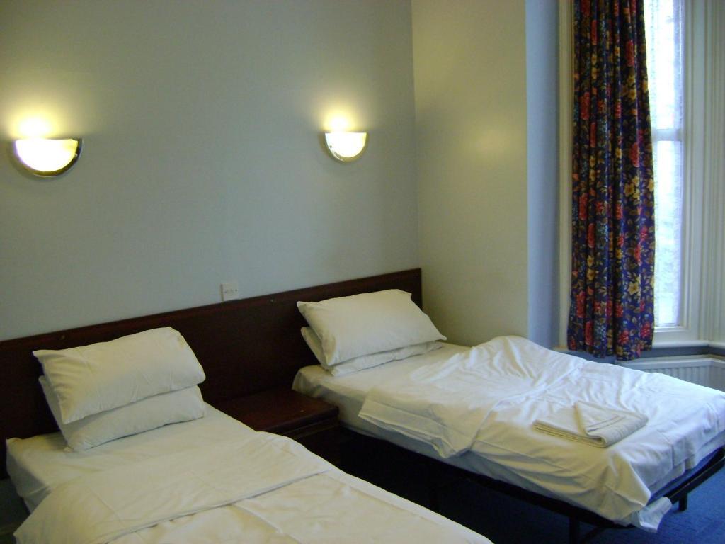 Croydon Hotel Habitación foto